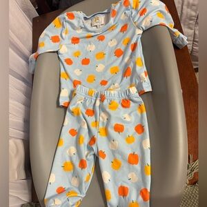 Smocking Dog Boutique 6M
Pumpkin Print Kids Pajama Set